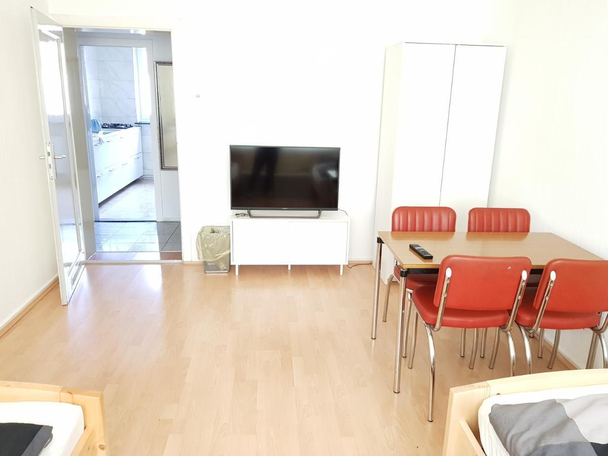 Homestay Private Guestroom Fair/messe