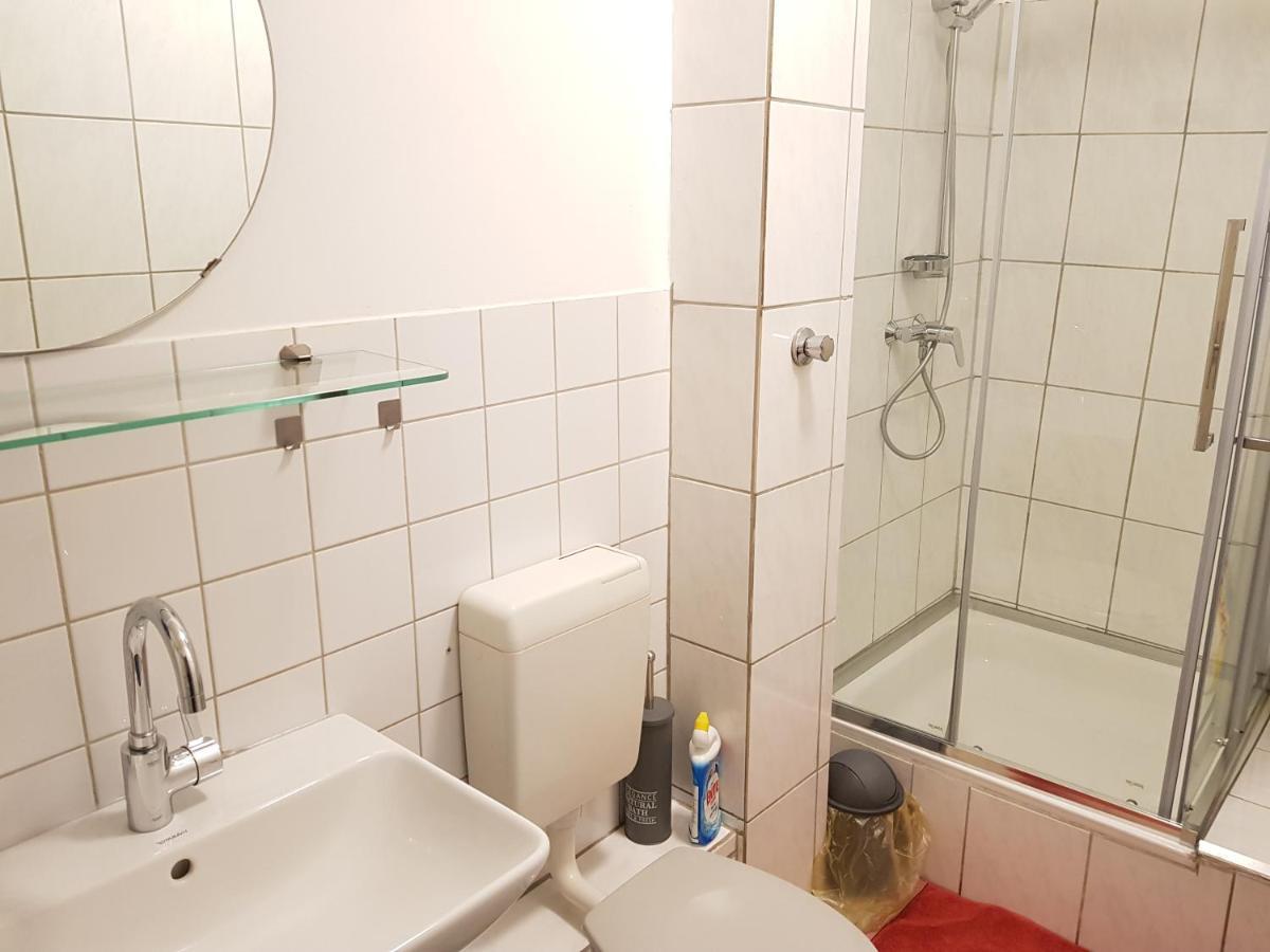 Private Guestroom Fair/messe Séjour chez l'habitant *